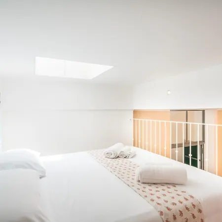 Le Nid - Centro Citta - Terrazza - Wifi Ac شقة كالياري