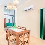 Le Nid - Centro Citta - Terrazza - Wifi Ac * Κάλιαρι